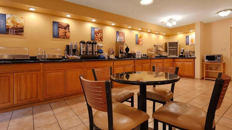 Best Western Braddock Inn La Vale Ngoại thất bức ảnh